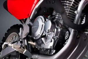 Concessionária Honda Kaito Motos de Ivaiporã | Motos Novas Honda CRF250F é na Kaito Motos de Ivaiporã. Venha fazer um test-ride.